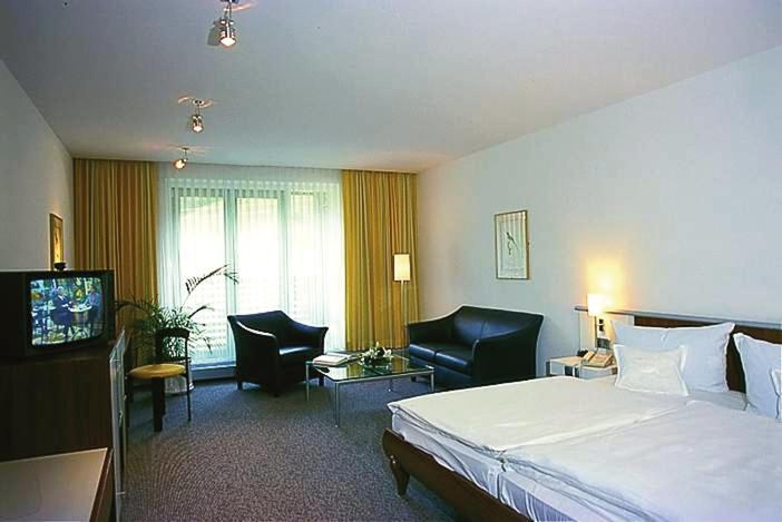 Hotel Hirschen Glottertal Eksteriør billede
