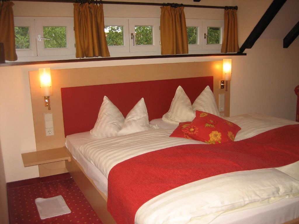Hotel Hirschen Glottertal Værelse billede